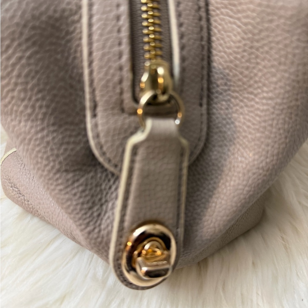 Coach Beige Leather Hobo Bag - Picture 5 of 12